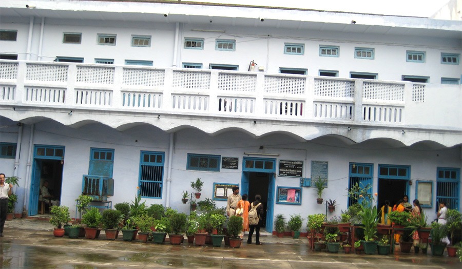 Delhi Tamil Education Association Sr. Sec. School